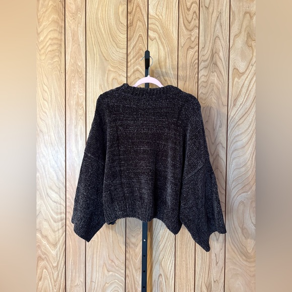 POL Pearl Embellished Chenille Sweater - Picture 4 of 10